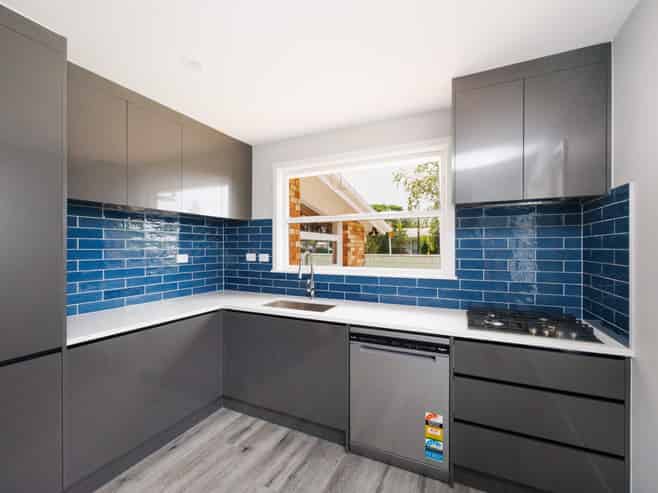 2 Katene Street, West End