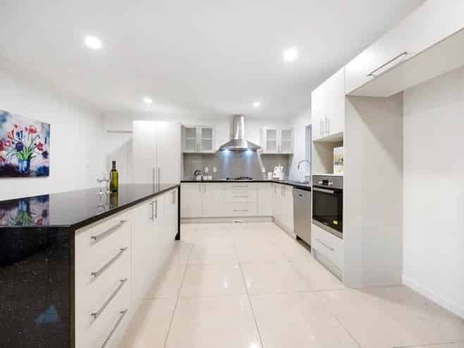 70 Tiverton Road, New Windsor