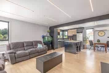 13 Hulke Street, Foxton