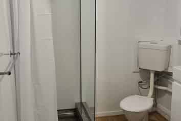 27a Park Road, West End