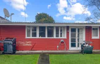 27a Park Road, West End