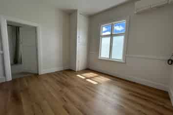 215 Olliviers Road, Linwood