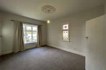 215 Olliviers Road, Linwood