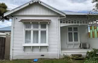 215 Olliviers Road, Linwood