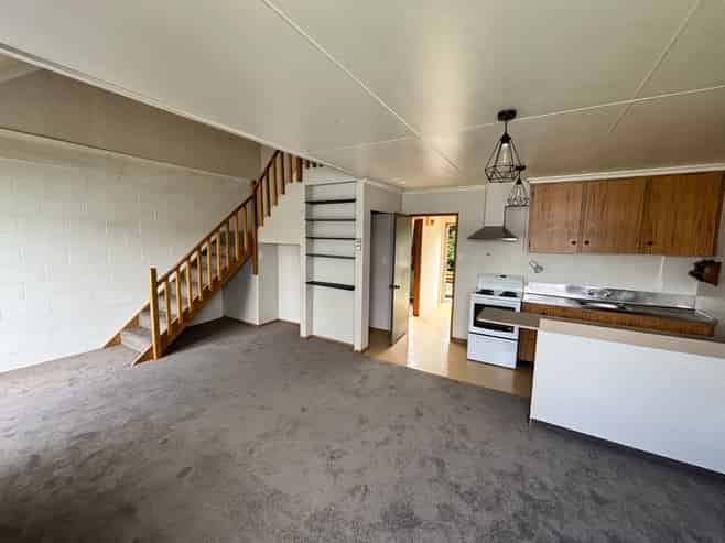 E/17 Aitken Place, Mornington