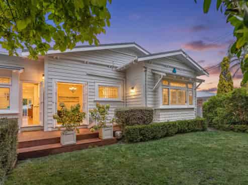 29 Athlone Road, Glendowie