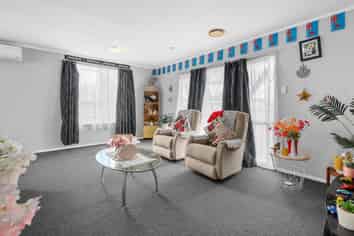 424 Kahikatea Drive, Dinsdale