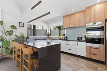 30 High Street, Rosedale