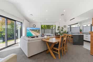 30 High Street, Rosedale