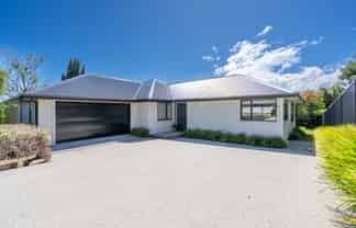 30 High Street, Rosedale