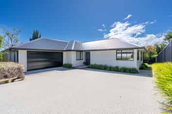 30 High Street, Rosedale