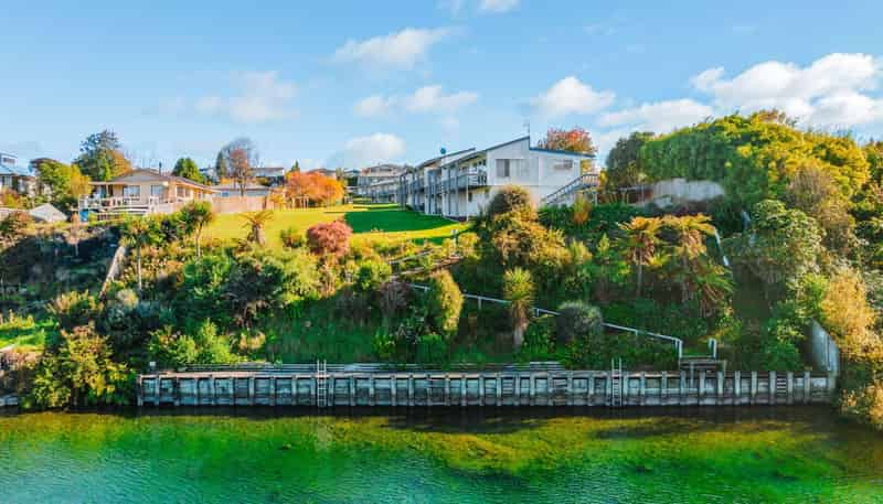 2/40 Norman Smith Street, Nukuhau