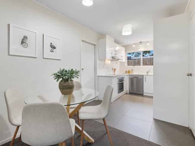Unit 2/34 Ballater Place, Highland Park