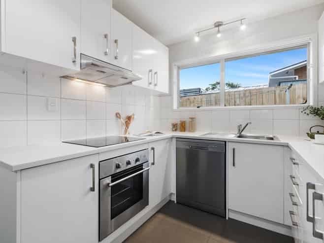 Unit 2/34 Ballater Place, Highland Park