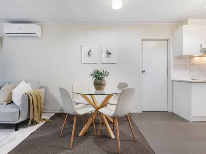 Unit 2/34 Ballater Place, Highland Park