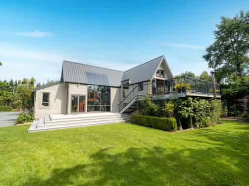 27 Wilcox Road, Tisbury