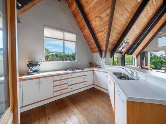 27 Wilcox Road, Seaward Bush