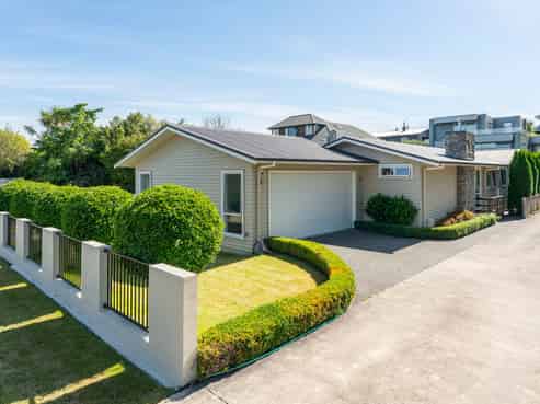 12 Kurupae Road, Hilltop