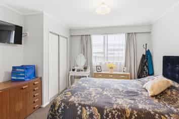 24  New Street, SAINT KILDA