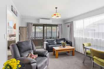 24  New Street, SAINT KILDA