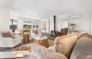 1/135 Oaktree Avenue, Browns Bay