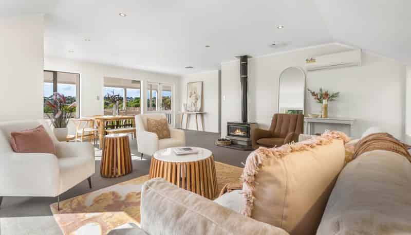 1/135 Oaktree Avenue, Browns Bay