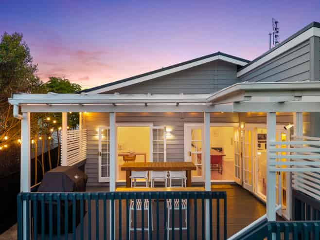 83 Golf Road, New Lynn