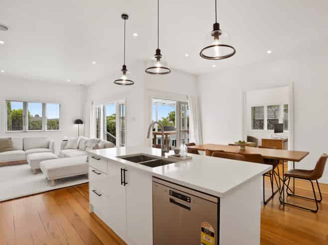 83 Golf Road, New Lynn