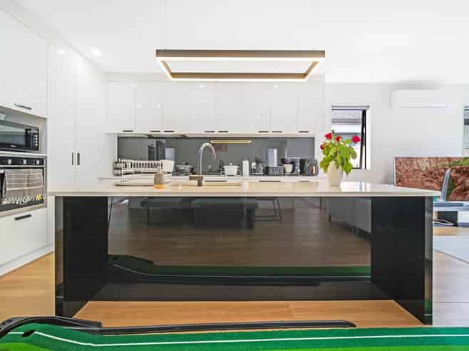 34 Whakatupu Road, Flat Bush