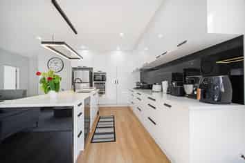 34 Whakatupu Road, Flat Bush