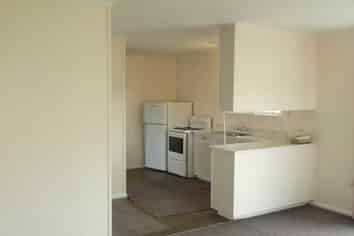 2/8 Dover Street, Saint Albans