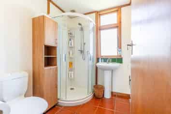 168 Park Road, West End