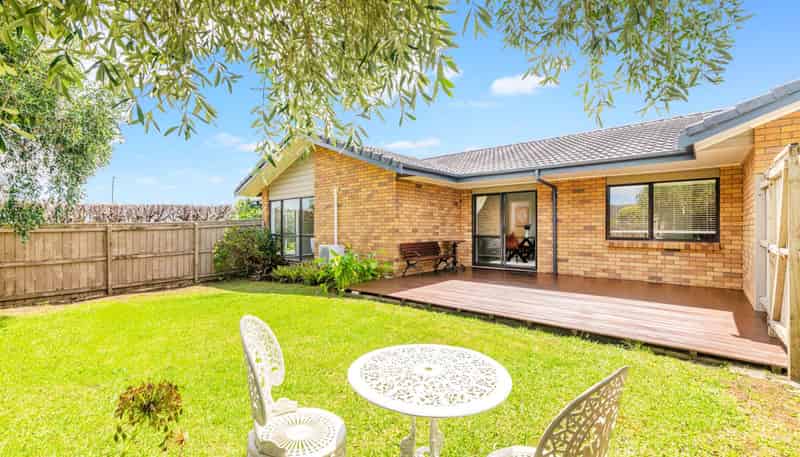 34 Summermist Drive, Northpark