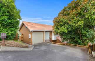 56 Birdwood Road, Swanson