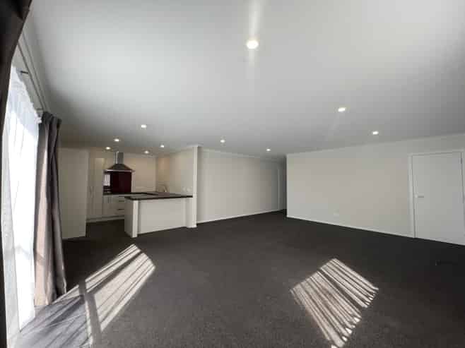 10 Ridgedale Crescent, Flagstaff