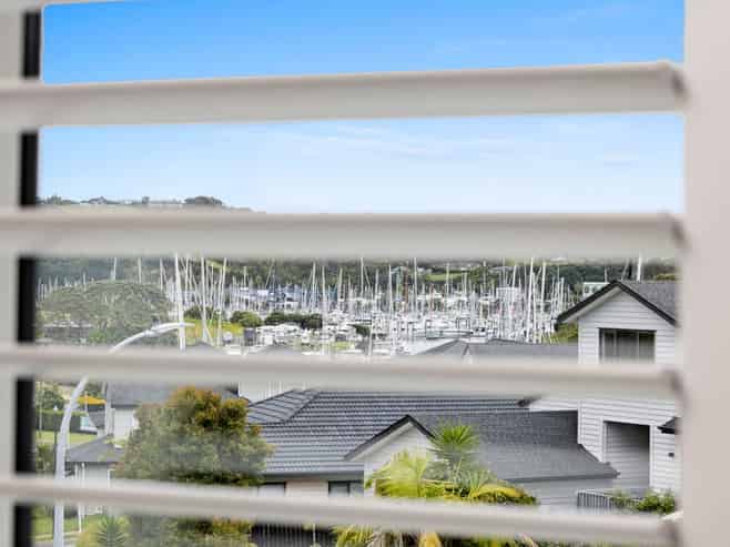 12 Parkview Drive, Gulf Harbour