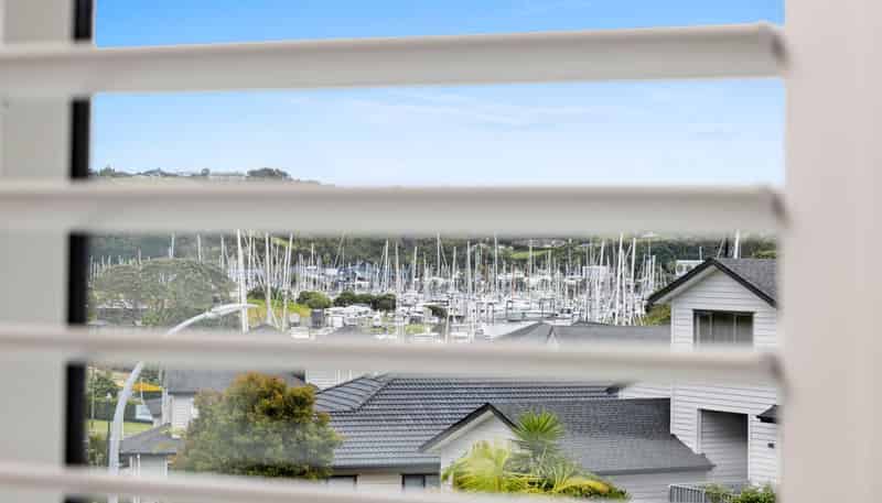 12 Parkview Drive, Gulf Harbour