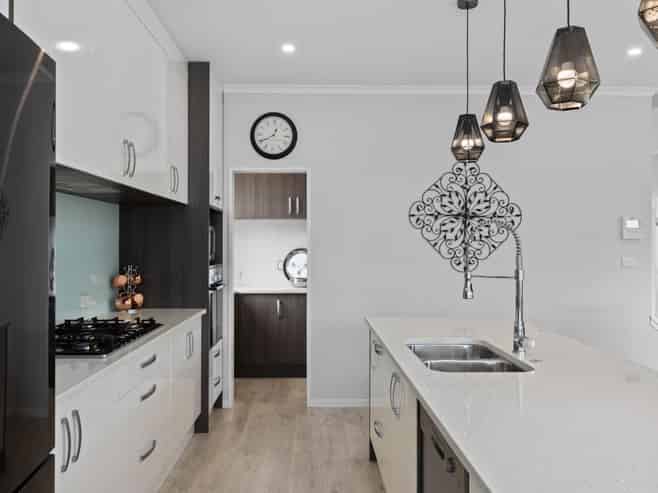 12 Parkview Drive, Gulf Harbour