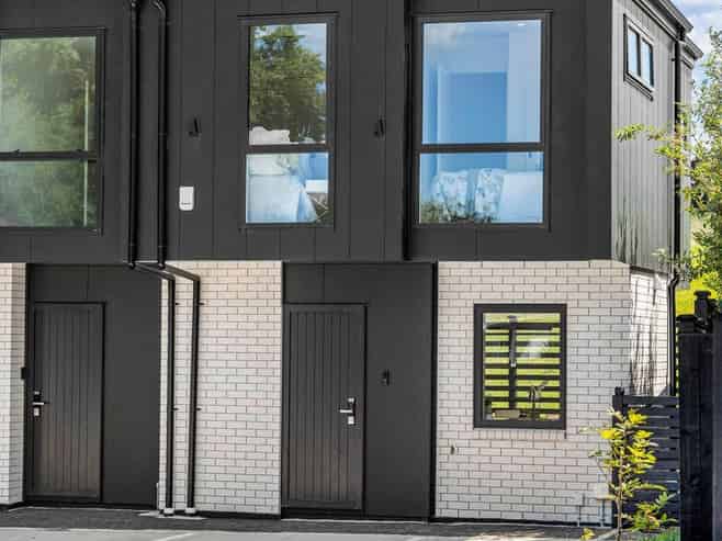 1,2 and 8/7 Cindy Place, Pakuranga