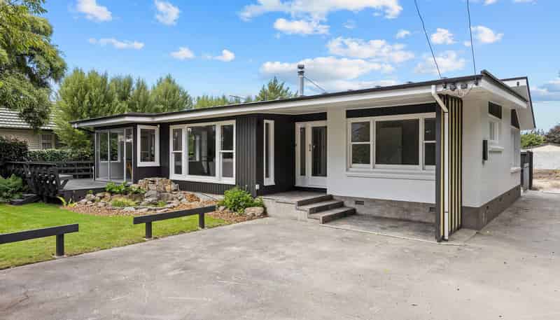 55A Aorangi Road, Bryndwr