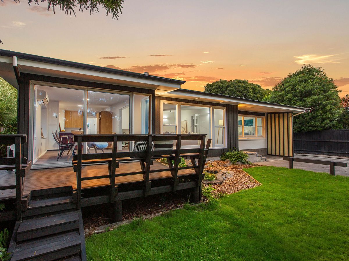 55A Aorangi Road, Bryndwr, Christchurch City, Canterbury