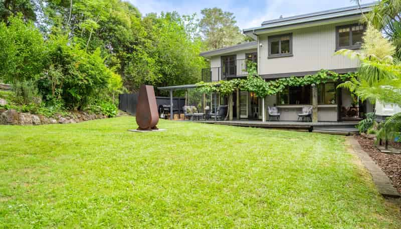 57A Riverside Drive, Riverside