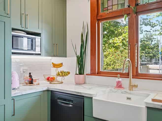 18 Parsons Street, Saint Johns Hill