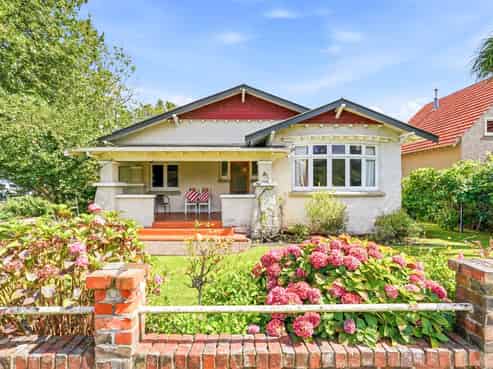 18 Parsons Street, Saint Johns Hill