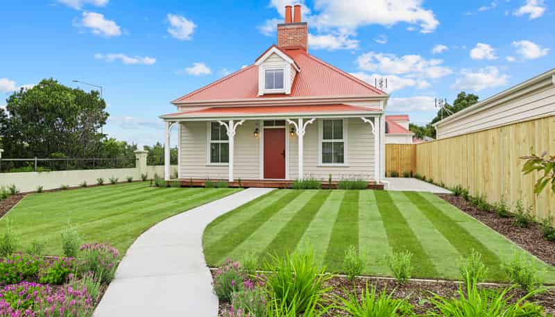 1 Waitikiri Drive, Parklands