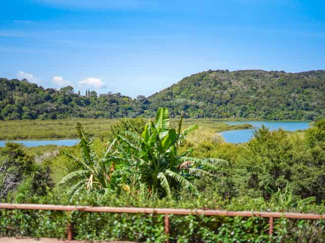 91 Weranui Road, Waiwera