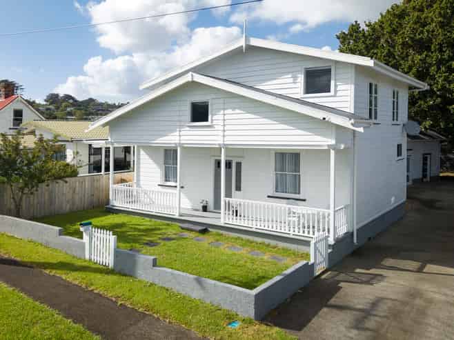 13 Karaka Street, Helensville