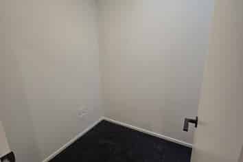 10/12 Taratoa Street, Point England