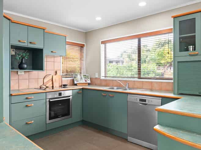 3 Epsom Place, Chartwell