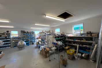 5 Titles - Prime Square Position, Rongotea